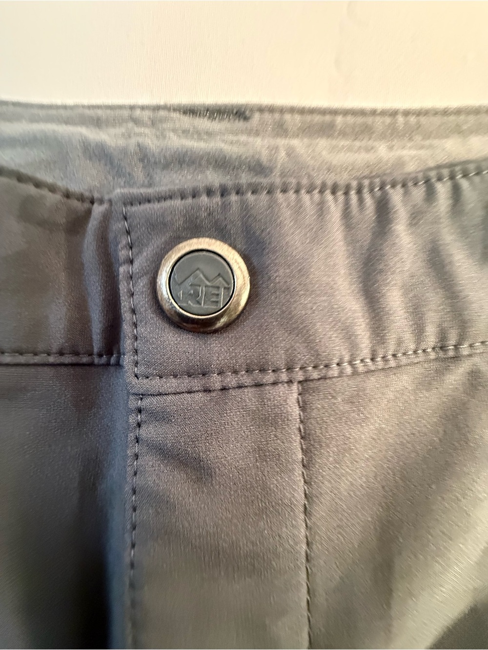Black Outdoor Zip-Pocket Pants - Picture 7 of 13